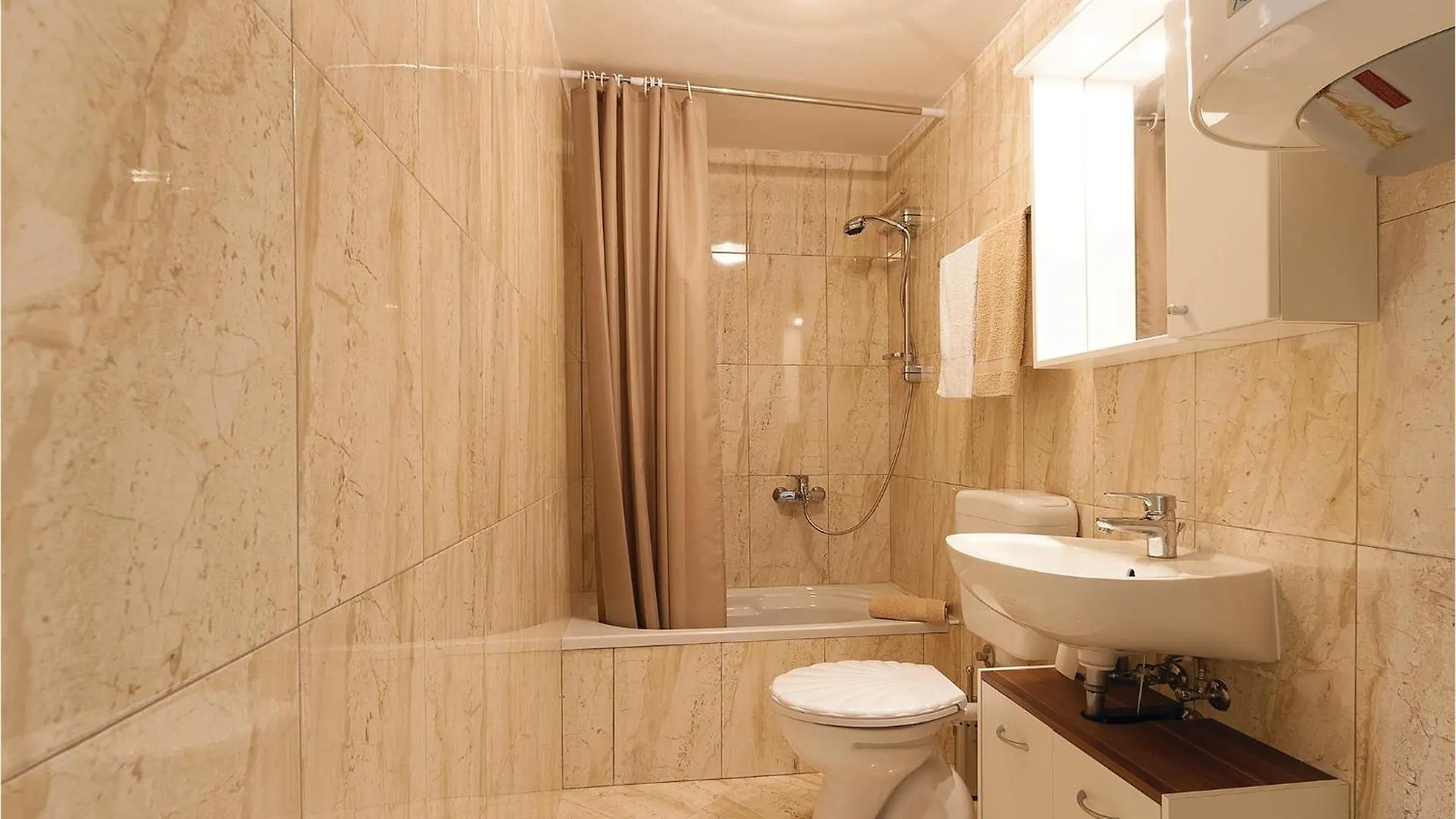 Nice Apartment In Pula With Kitchen 0*,